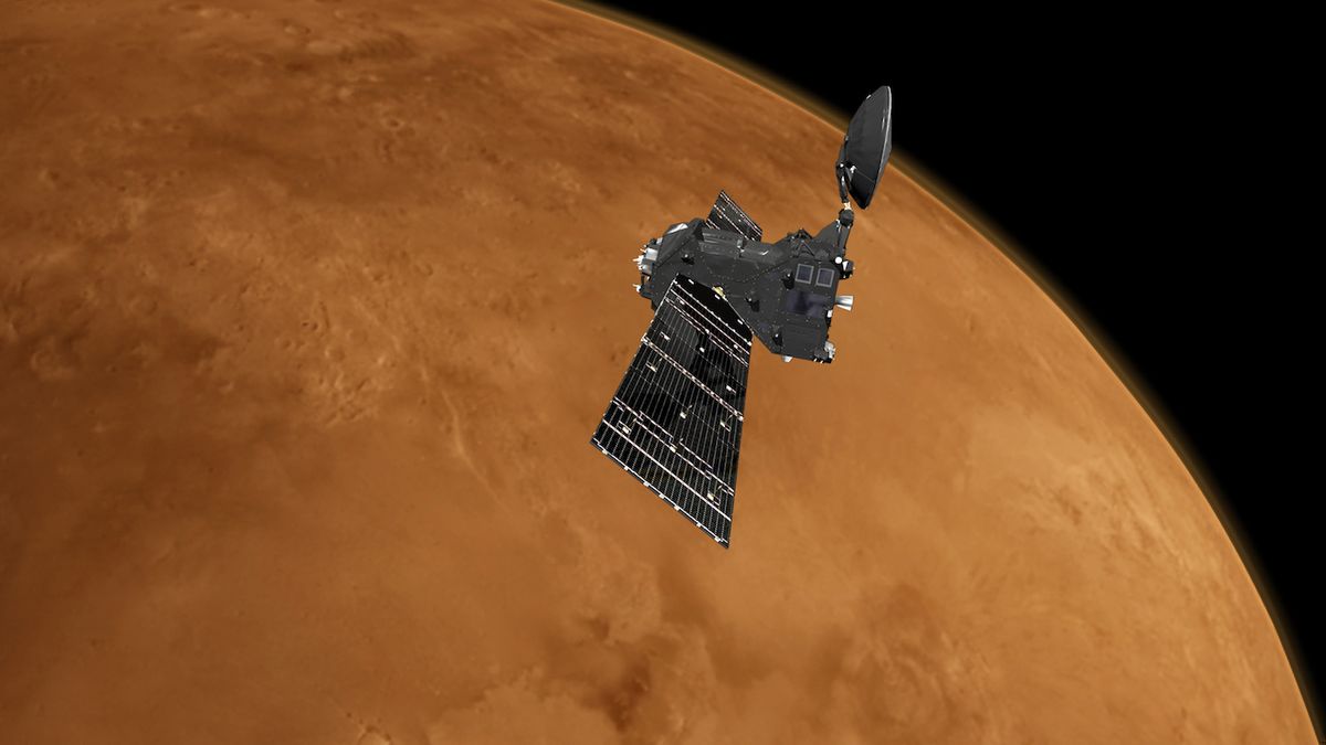 Evropská sonda detekovala těsně pod povrchem Marsu vodu. Americký rover odhalil vulkán